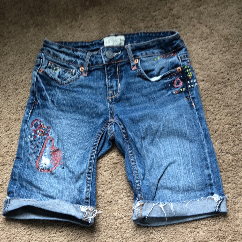 Aeropostale Shorts Juniors Size 00 Denim Blue Cuffed Raw Hem Women Embroidered